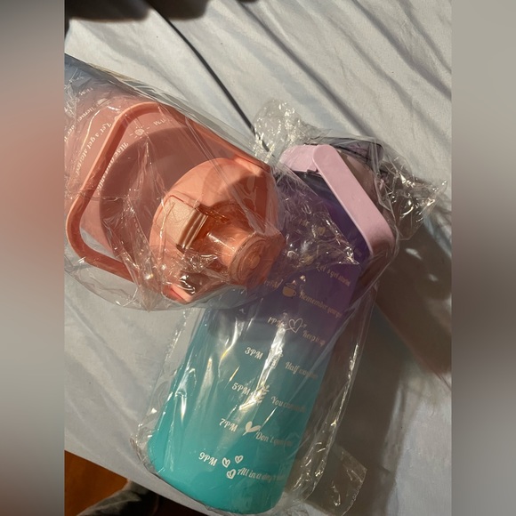 Brand new pair of 2 litter empty water bottles. - Picture 2 of 4